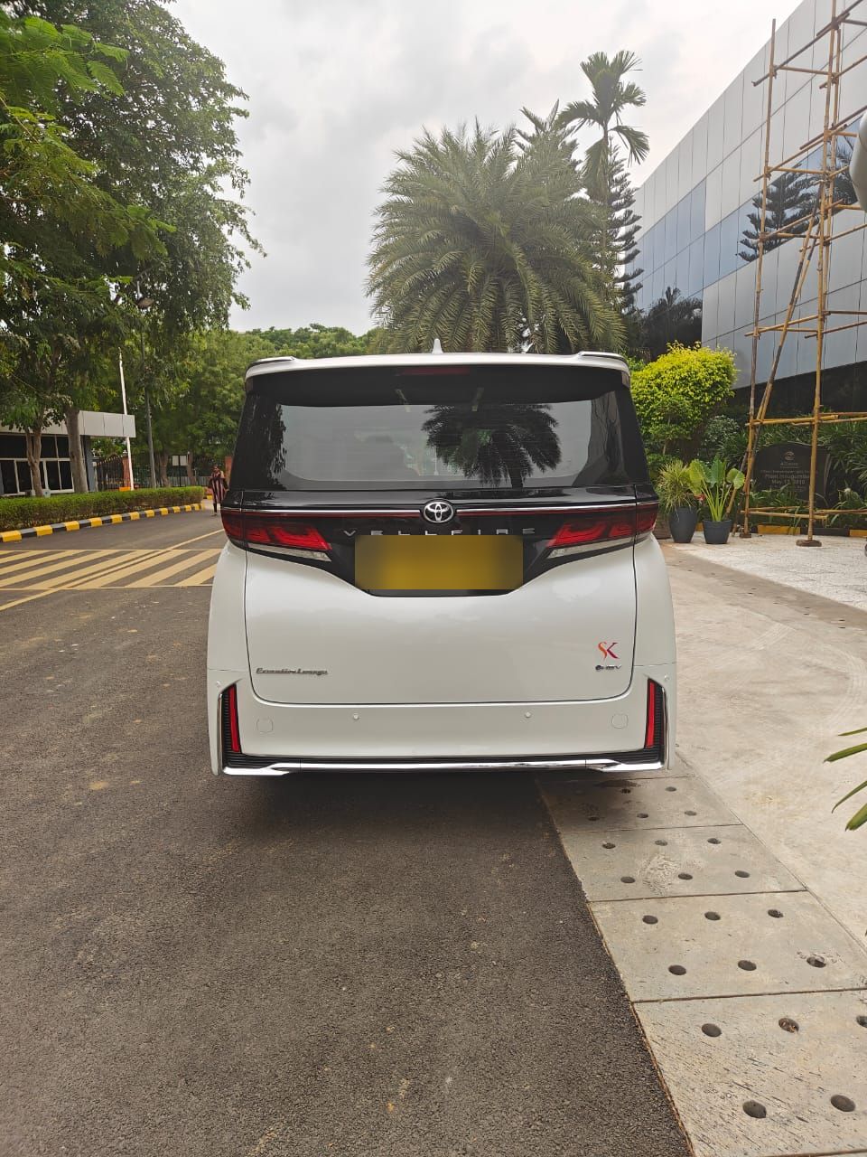 Toyota Vellfire parked outside a Chennai office campus